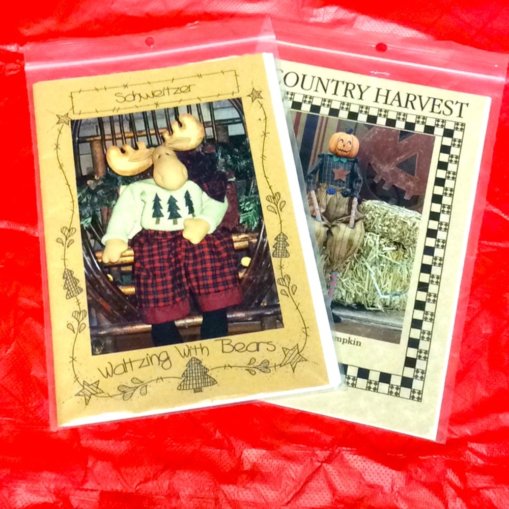 🐞 Lot of 2 Halloween & Christmas Doll Patterns